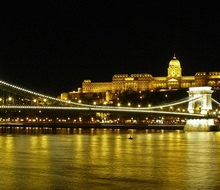Budapest_buda_castle_by_night